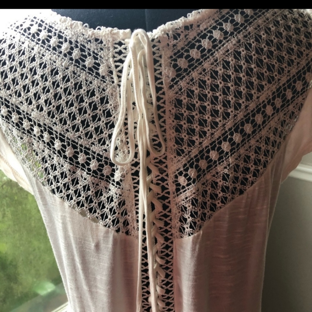 ❤Sweet Wander Lace up top